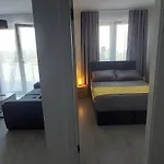 Apartment Zara Self Check In Krakau