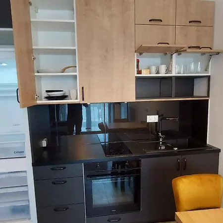 Zara Self Check In Apartmán